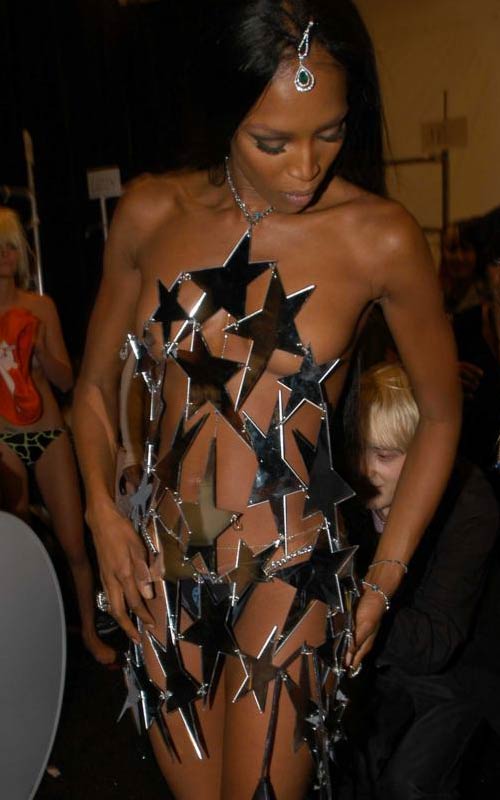 Наоми Кэмпбелл / Naomi Campbell голая фото
